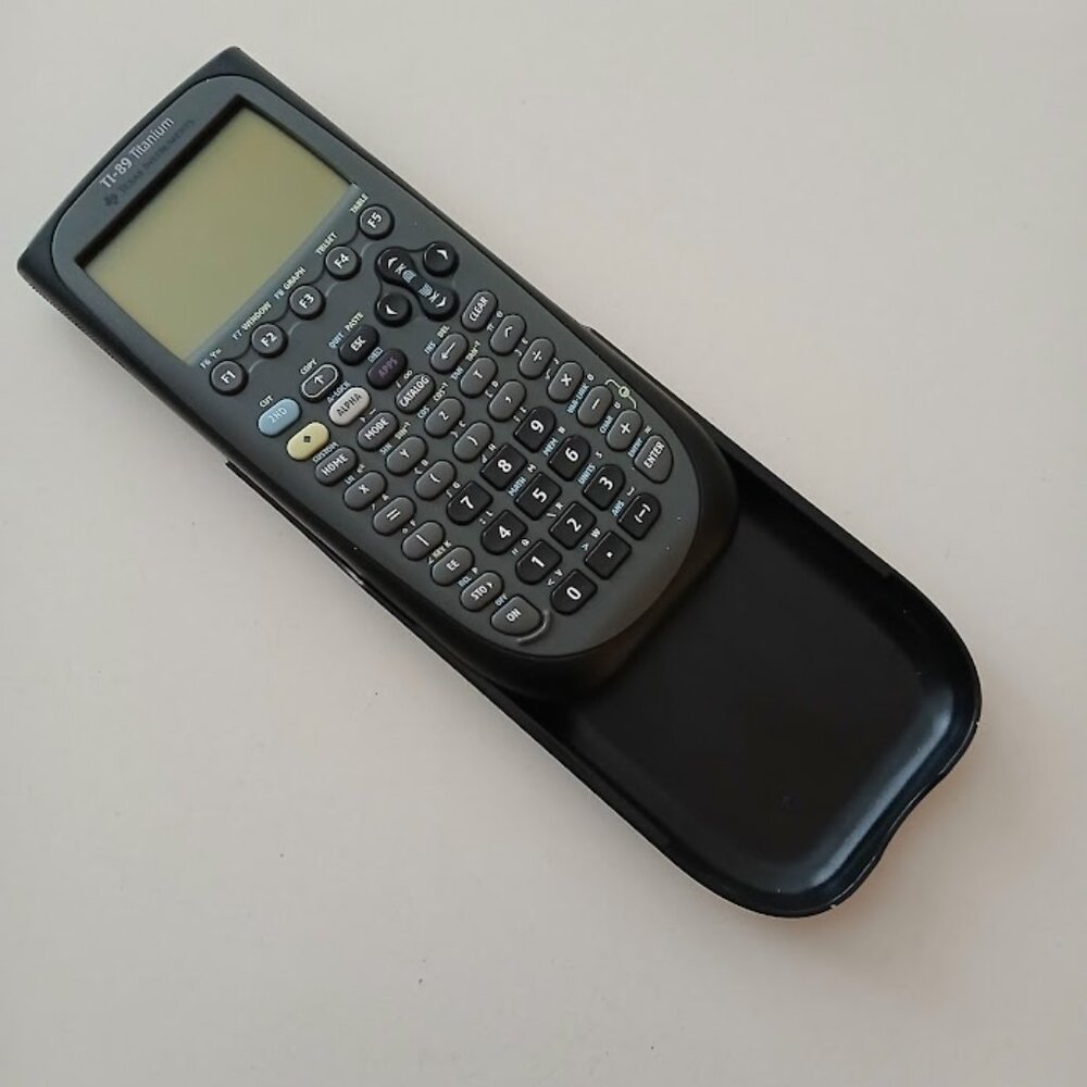 TI-89 Titanium Texas Instruments - Picture 3 of 3